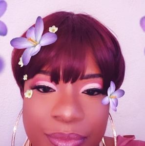 Meet your Posher, Edwidge